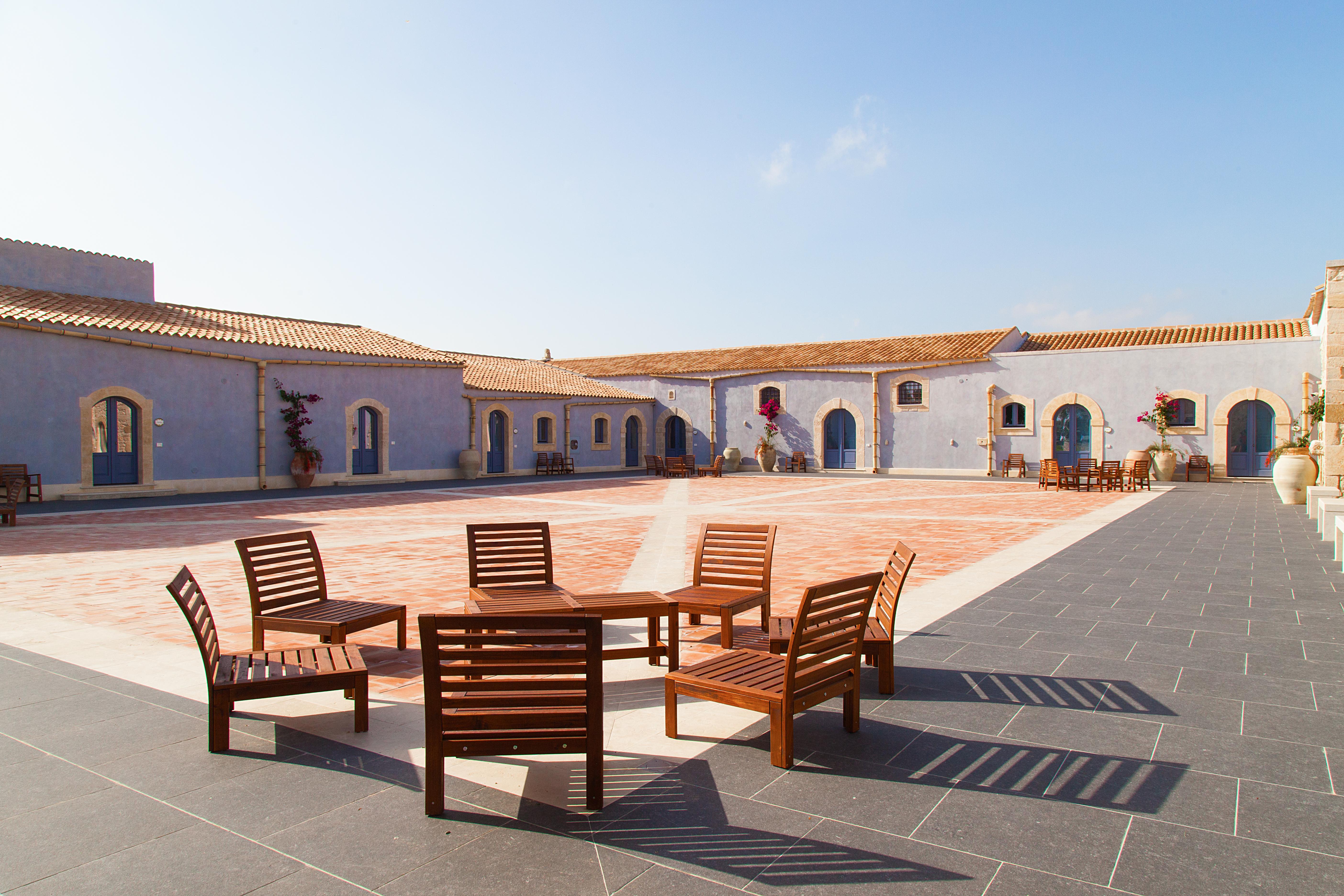 Masseria Del Carrubo Hotel Noto Exterior photo