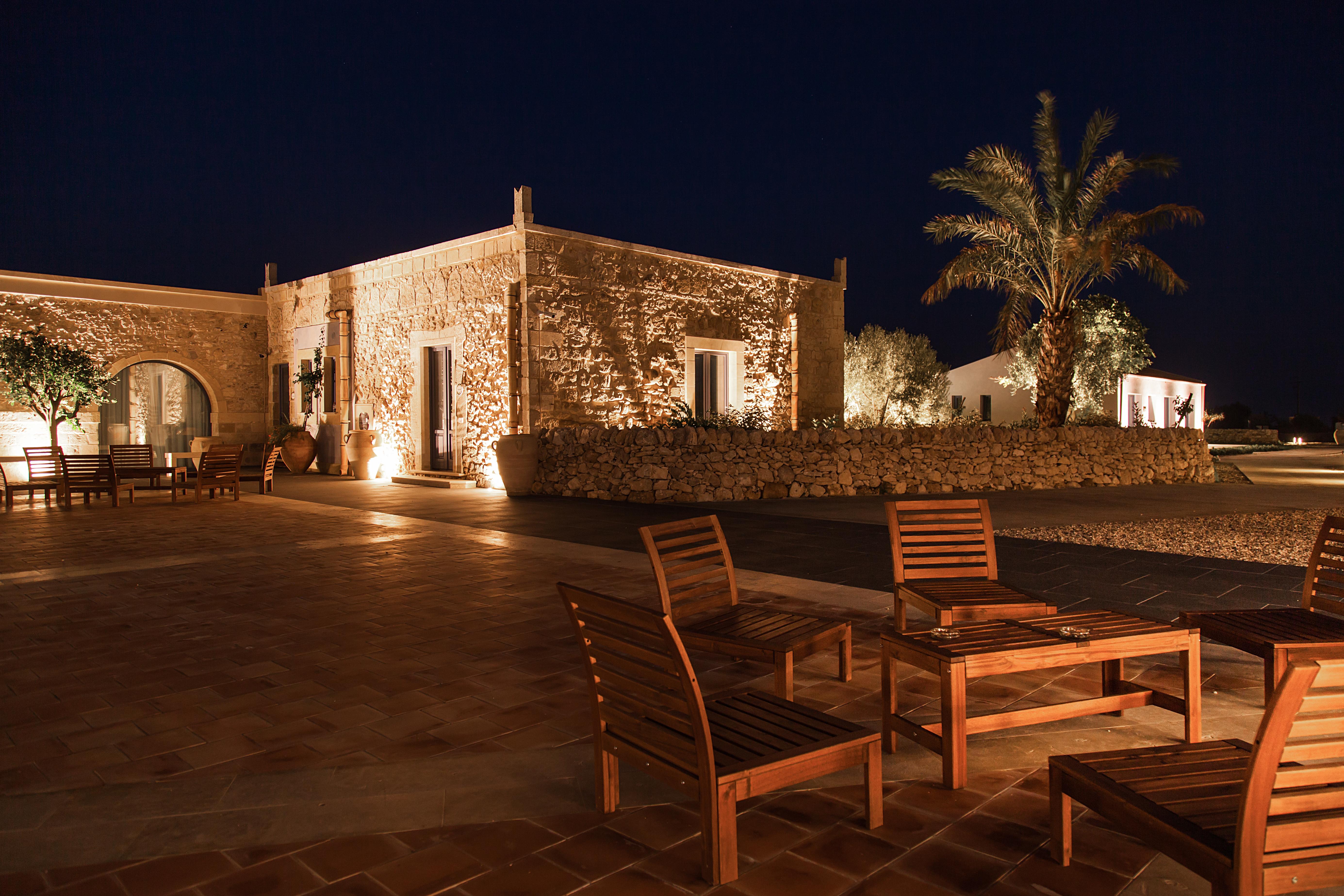 Masseria Del Carrubo Hotel Noto Exterior photo